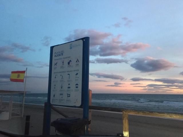 Apartamento Beachfront La Jacaranda 마르베야 외부 사진