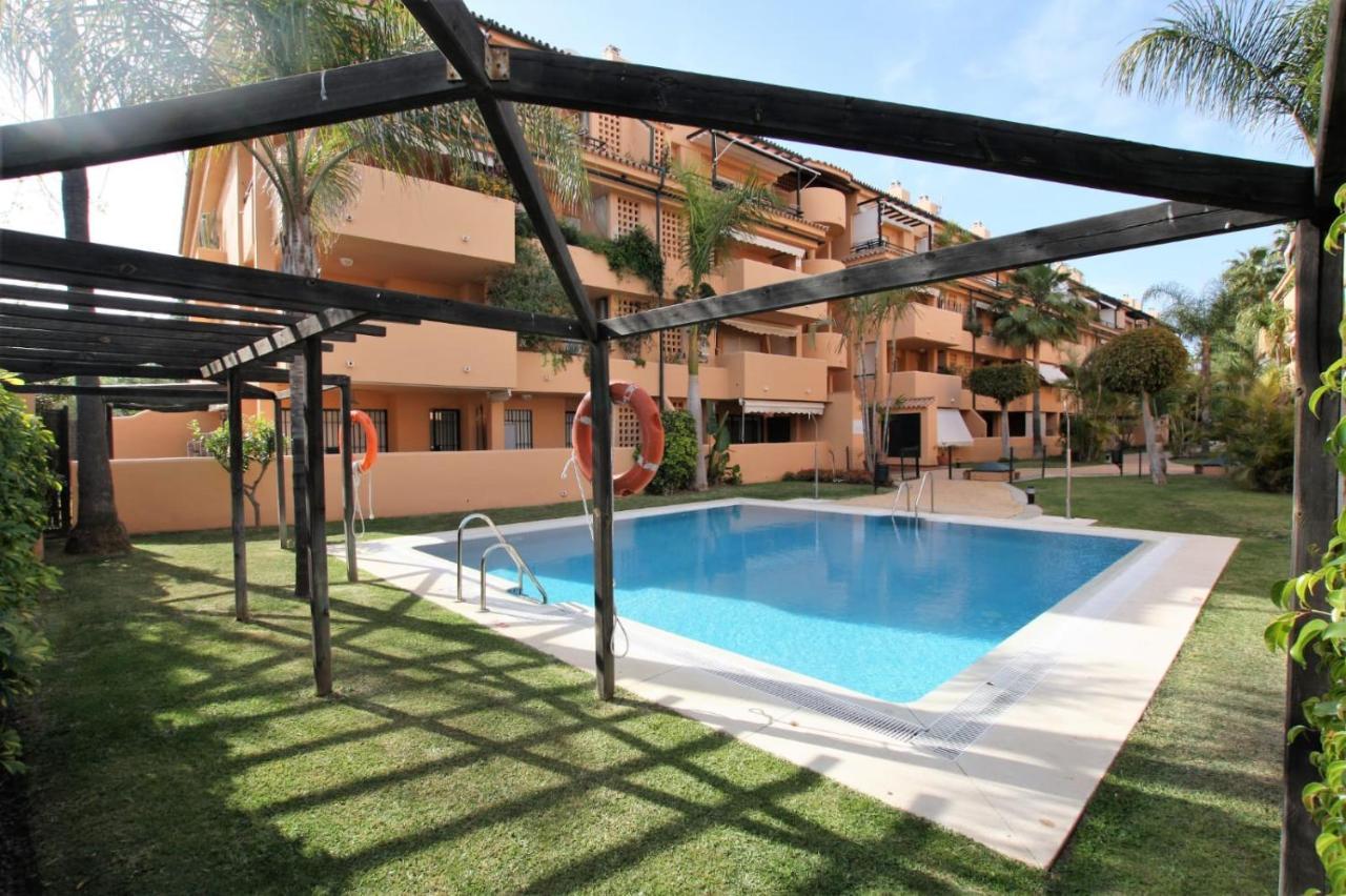 Apartamento Beachfront La Jacaranda 마르베야 외부 사진